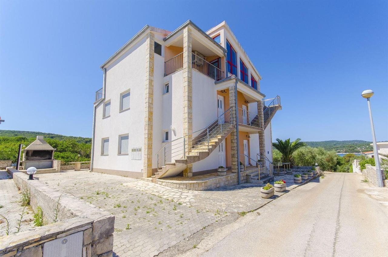 Apartments Kazimir Nečujam エクステリア 写真