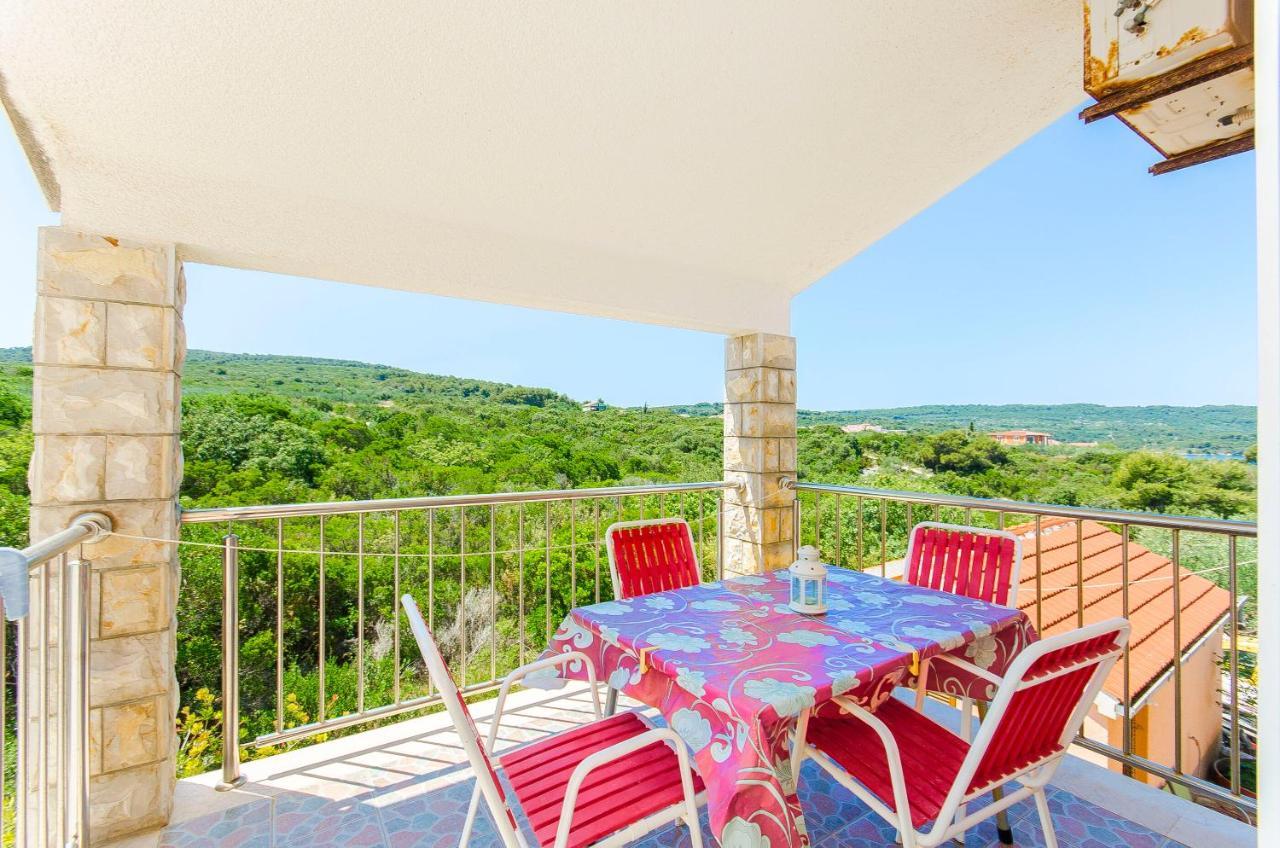 Apartments Kazimir Nečujam エクステリア 写真